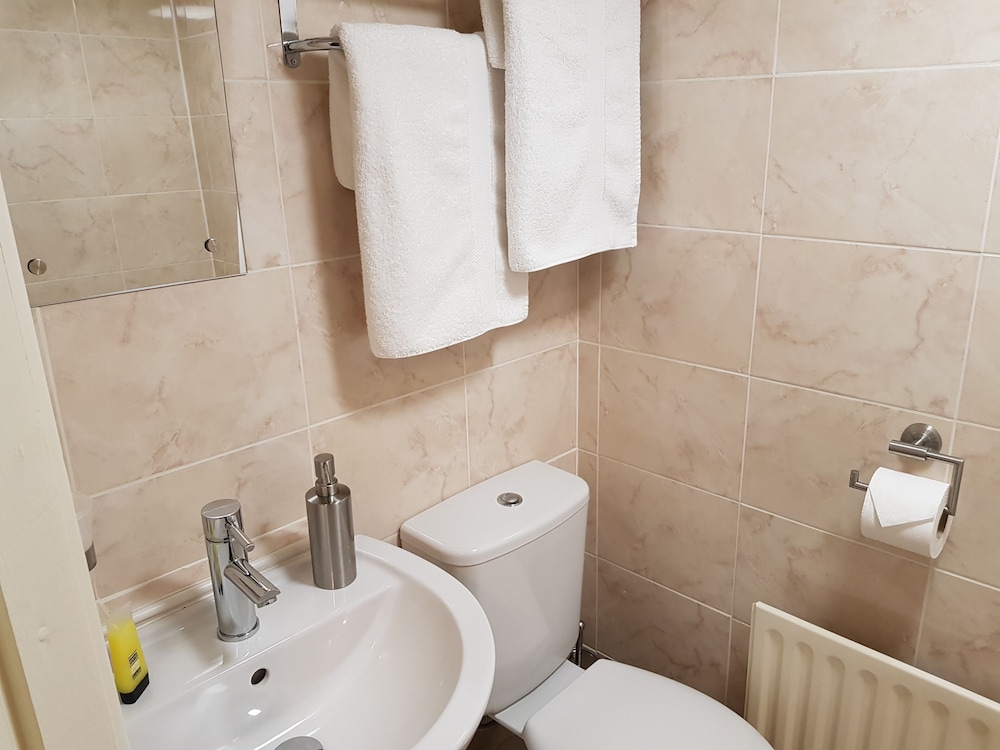 the inglewood hotel adults only