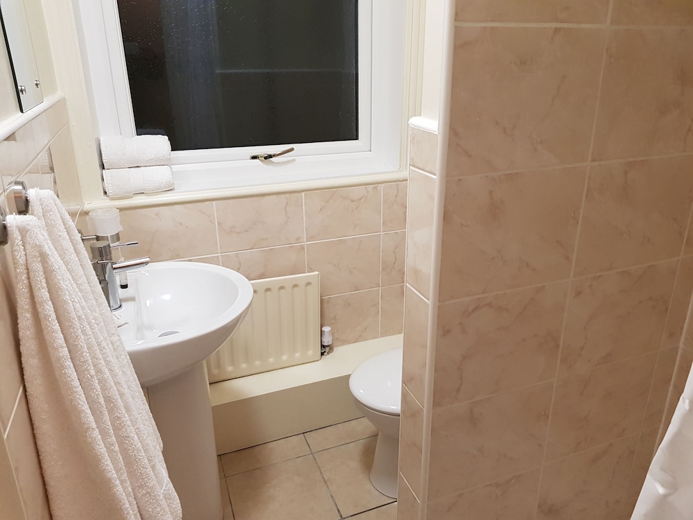 the inglewood hotel adults only