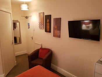 the inglewood hotel adults only