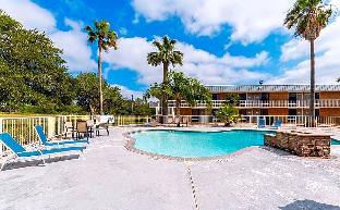 blue way inn and suites by jasper beeville