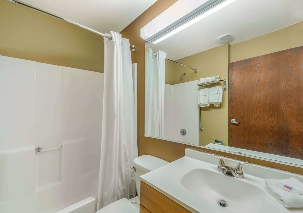 motel 6 breaux bridge la