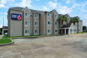 Motel 6 Breaux Bridge, La,,2 star