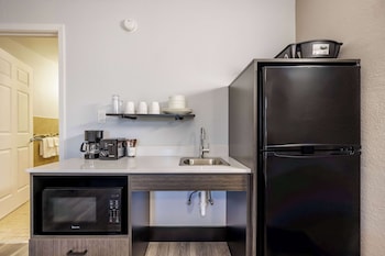 Studio 6 Fort Worth, Tx -Stockyards East,,2 star