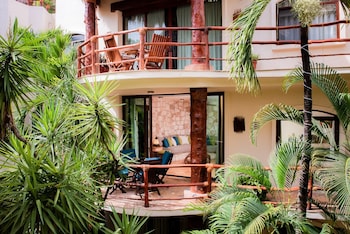 villas sacbe condo hotel and beach club