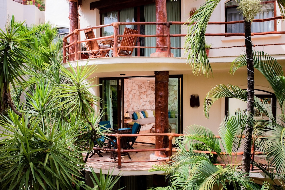 villas sacbe condo hotel and beach club