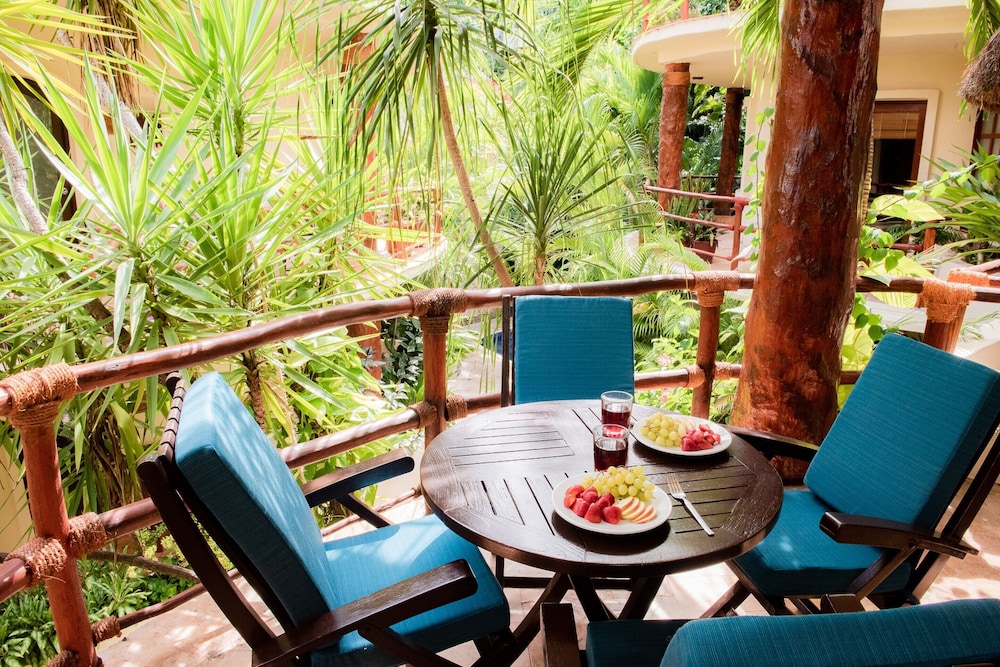 villas sacbe condo hotel and beach club