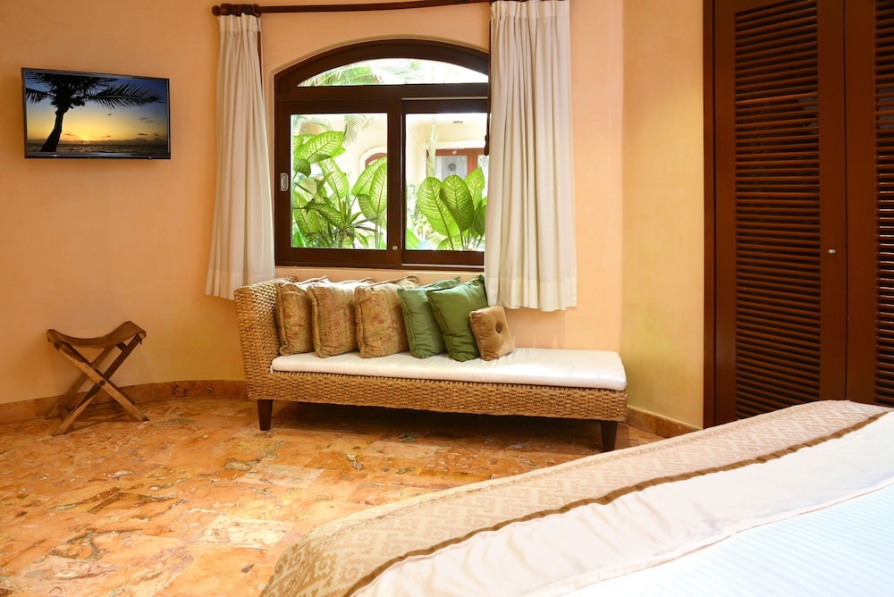 villas sacbe condo hotel and beach club