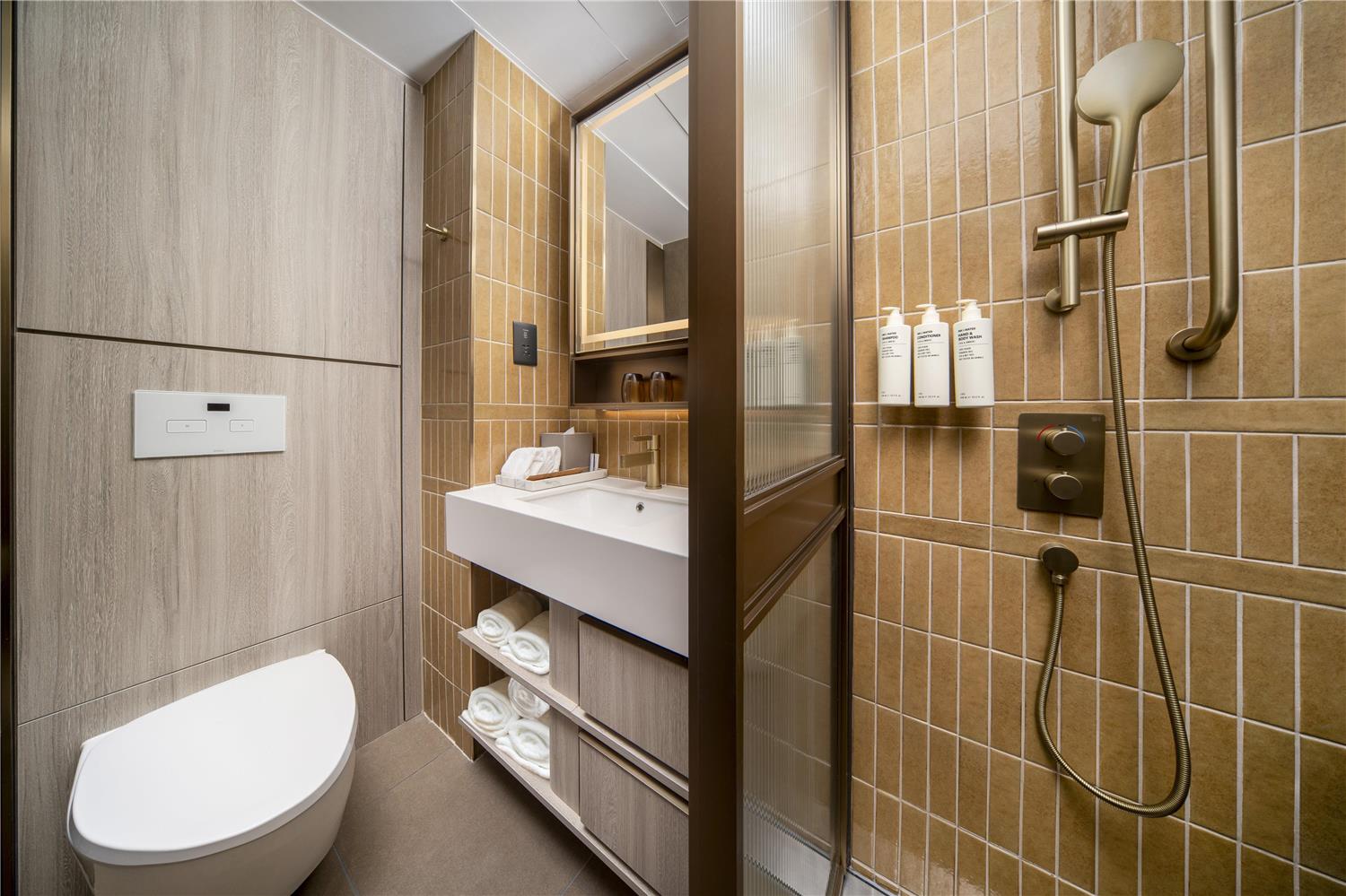 holiday inn express hong kong soho