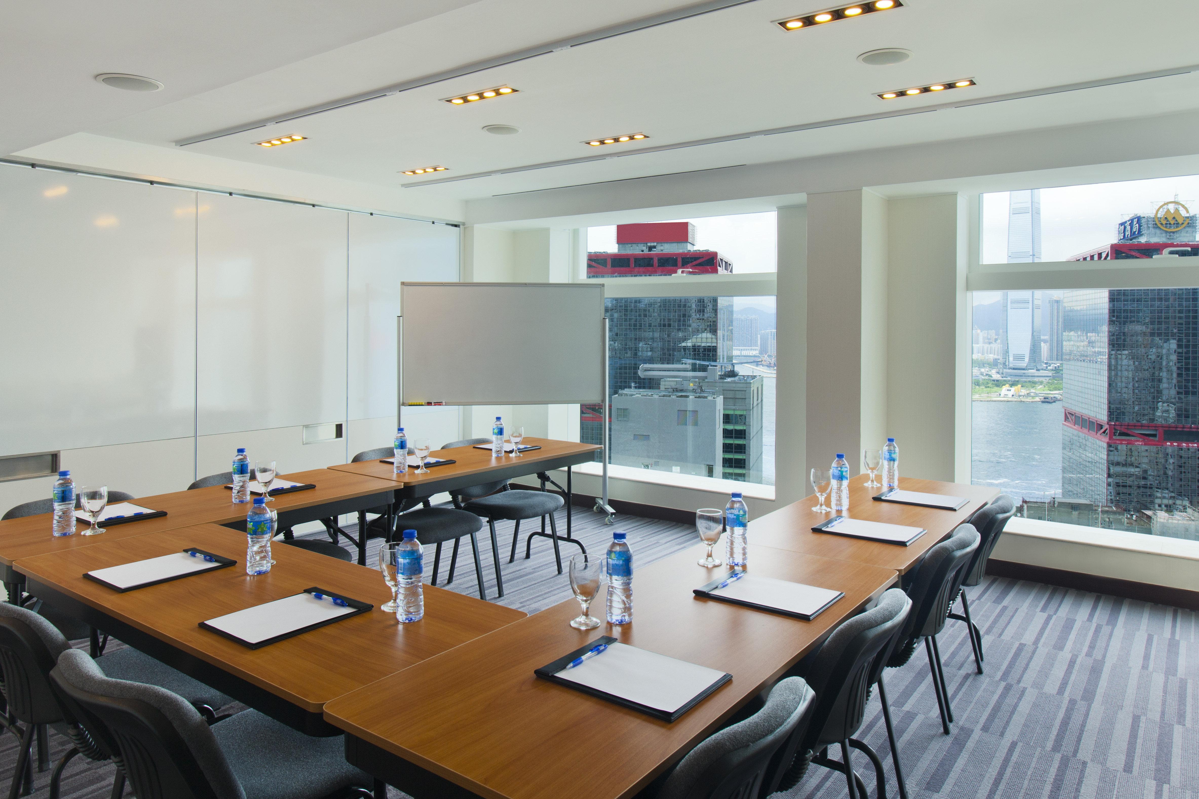 holiday inn express hong kong soho