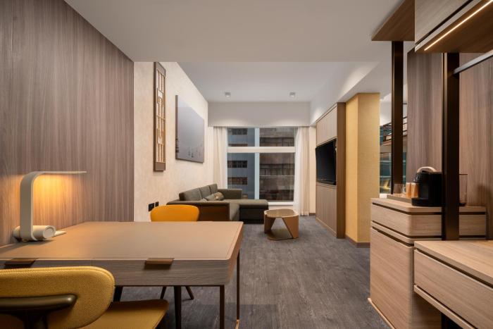 holiday inn express hong kong soho