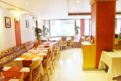 ashraya international hotel