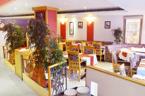 ashraya international hotel