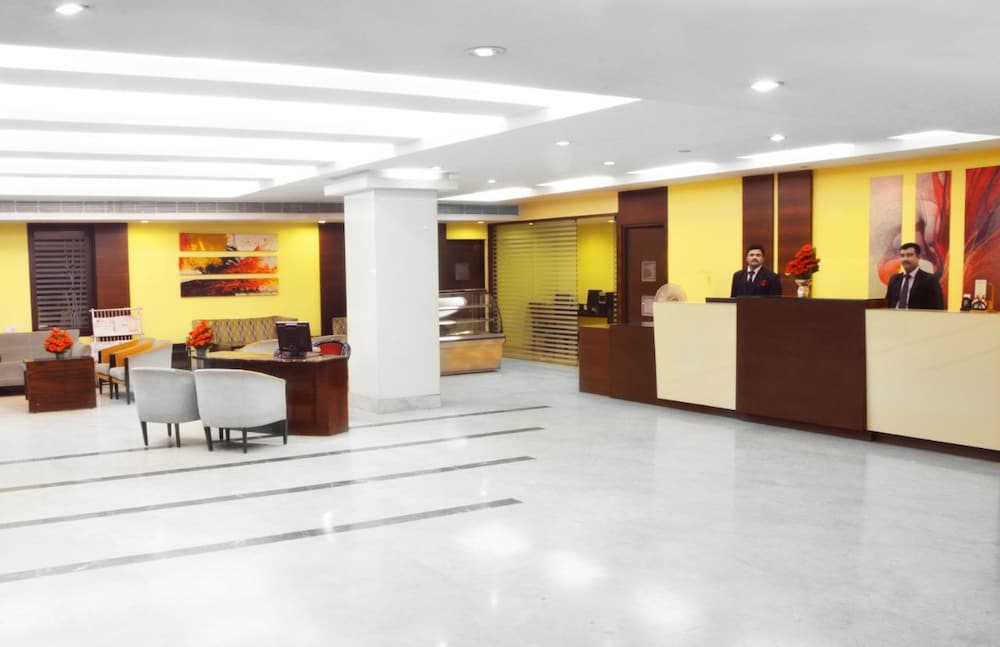 ashraya international hotel