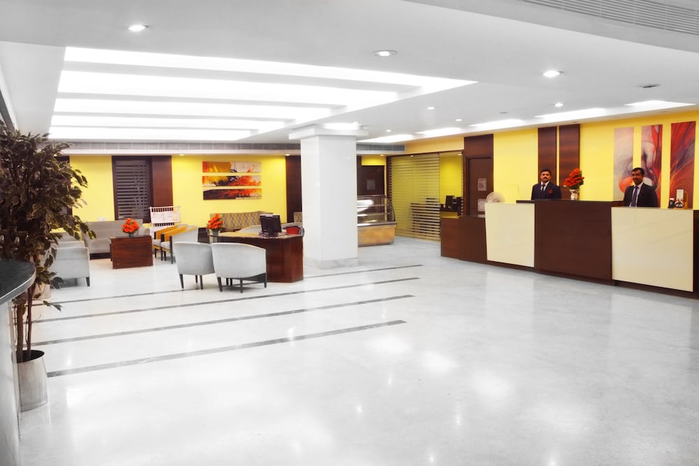 ashraya international hotel