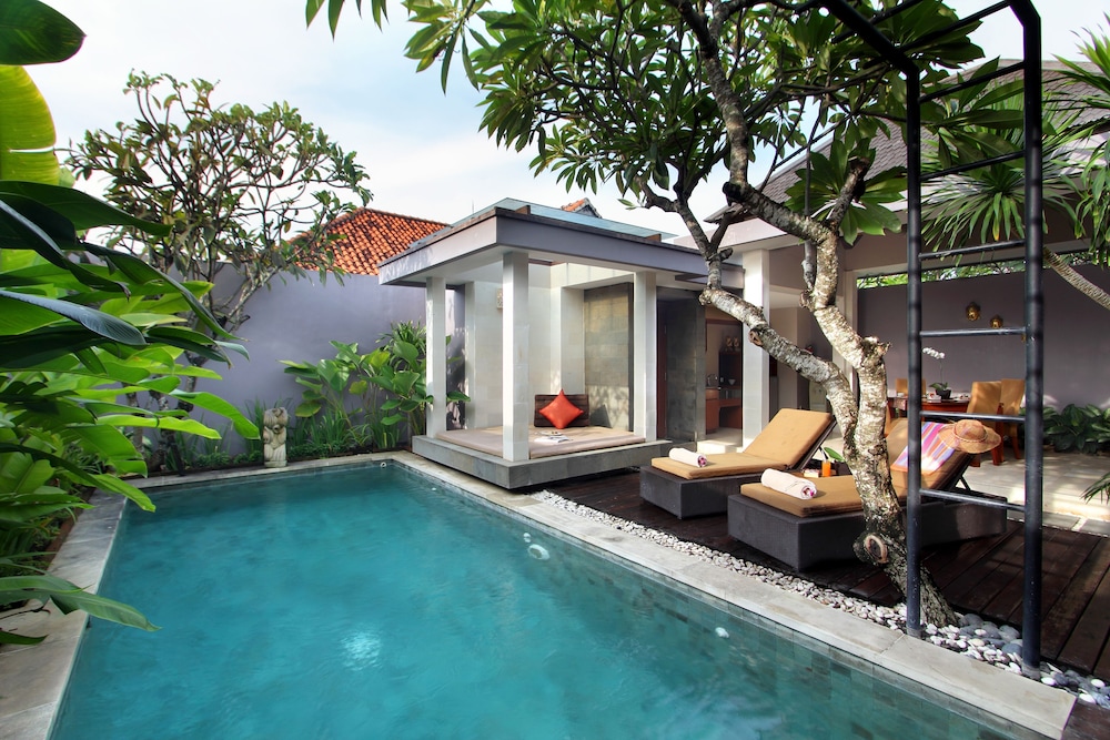 aria exclusive villa and spa