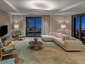 movenpick living istanbul saklivadi