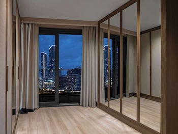 movenpick living istanbul saklivadi