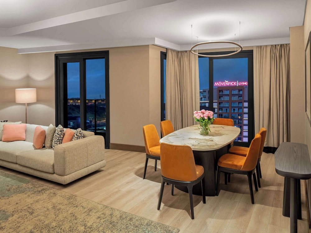 movenpick living istanbul saklivadi