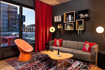 moxy madison downtown