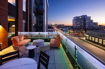 moxy madison downtown