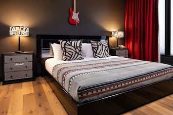 moxy madison downtown