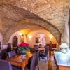 hotel trevi