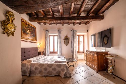 hotel trevi