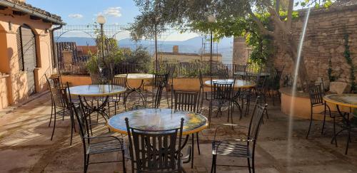 hotel trevi