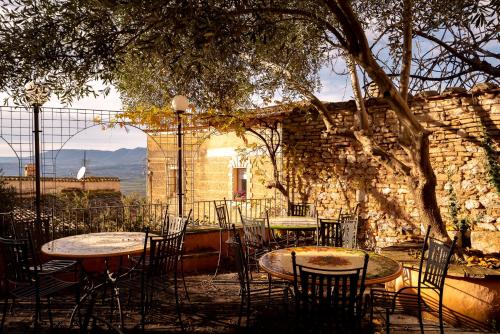 hotel trevi