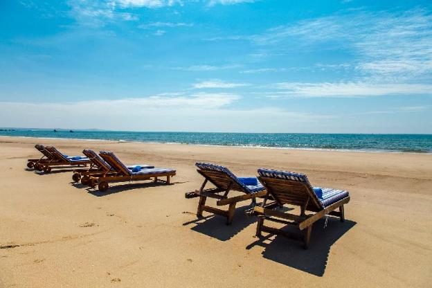 lazi beach mom da chim resort