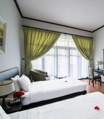 lazi beach mom da chim resort