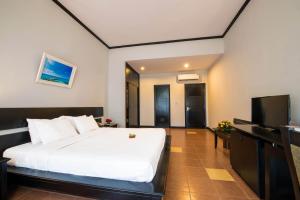lazi beach mom da chim resort