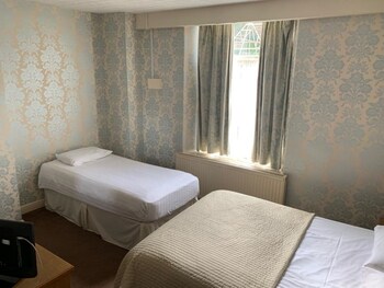 waterford lodge hotel