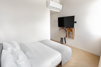 nakua stay work hotel