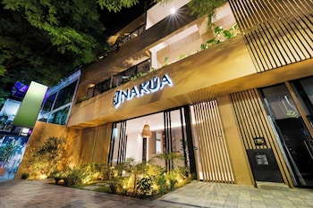 nakua stay work hotel