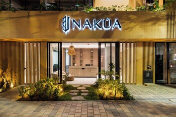 nakua stay work hotel