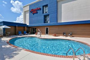 hampton inn greenwood