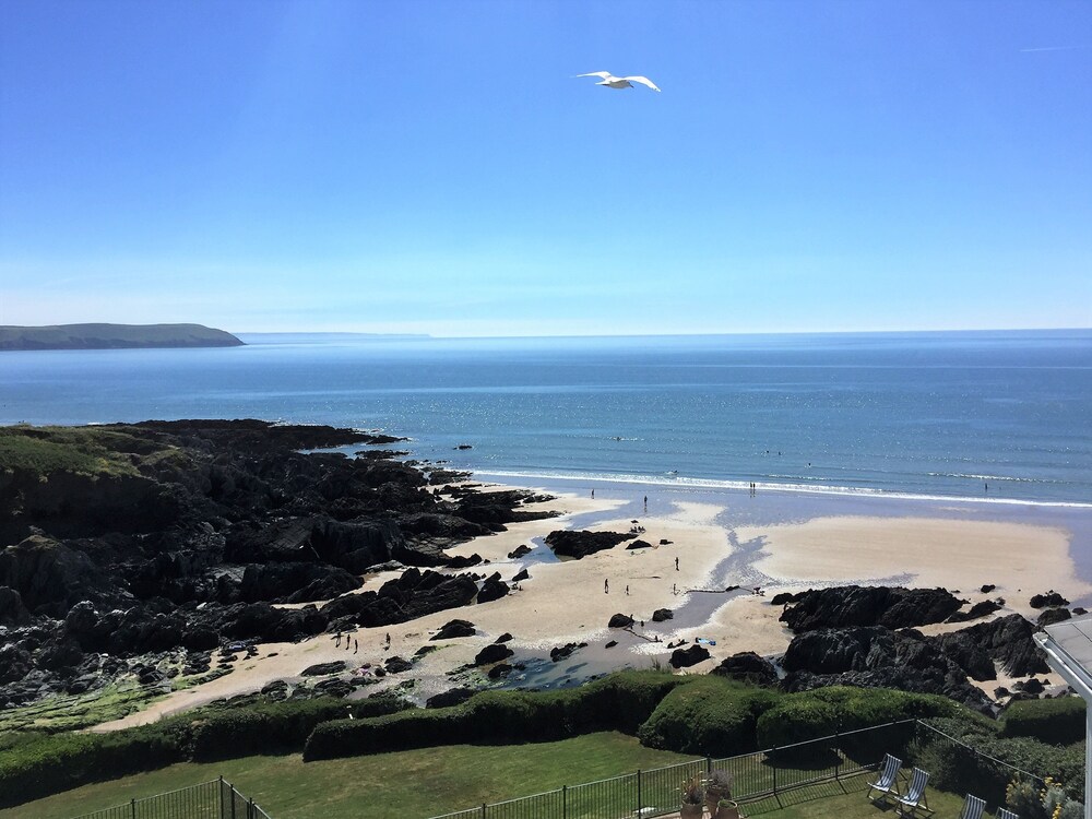 watersmeet hotel