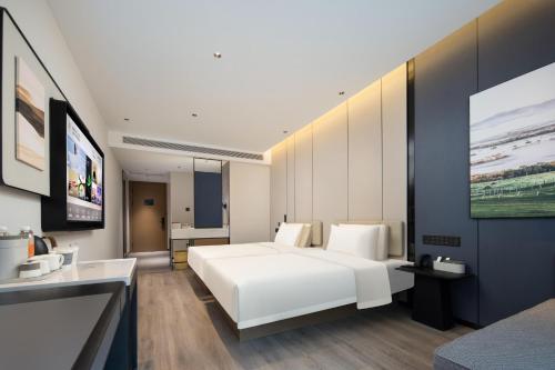 nantong railway station vientiane city atour hotel