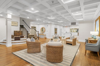 nantucket inn