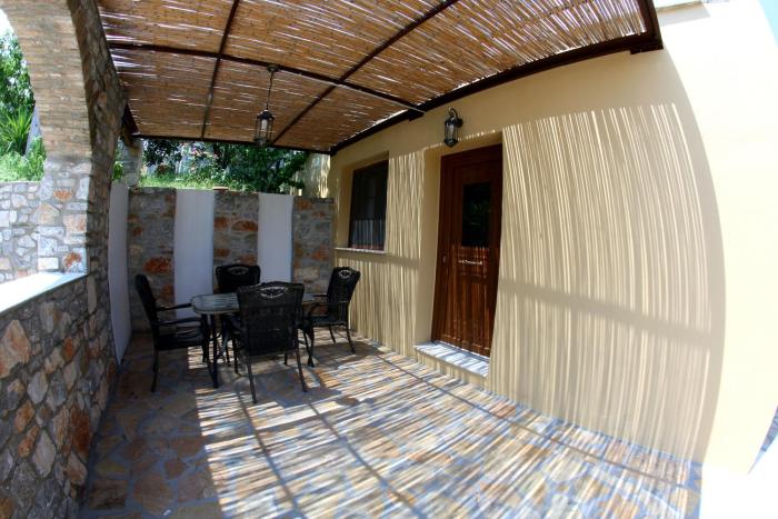 skiathos island suites