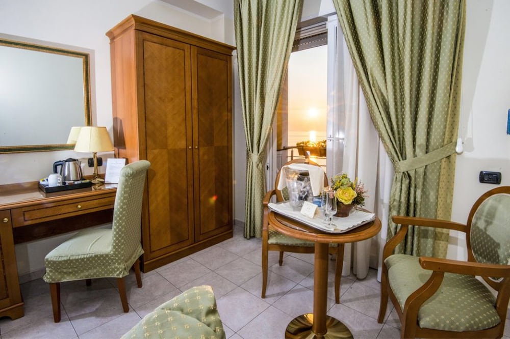 grand hotel victoria