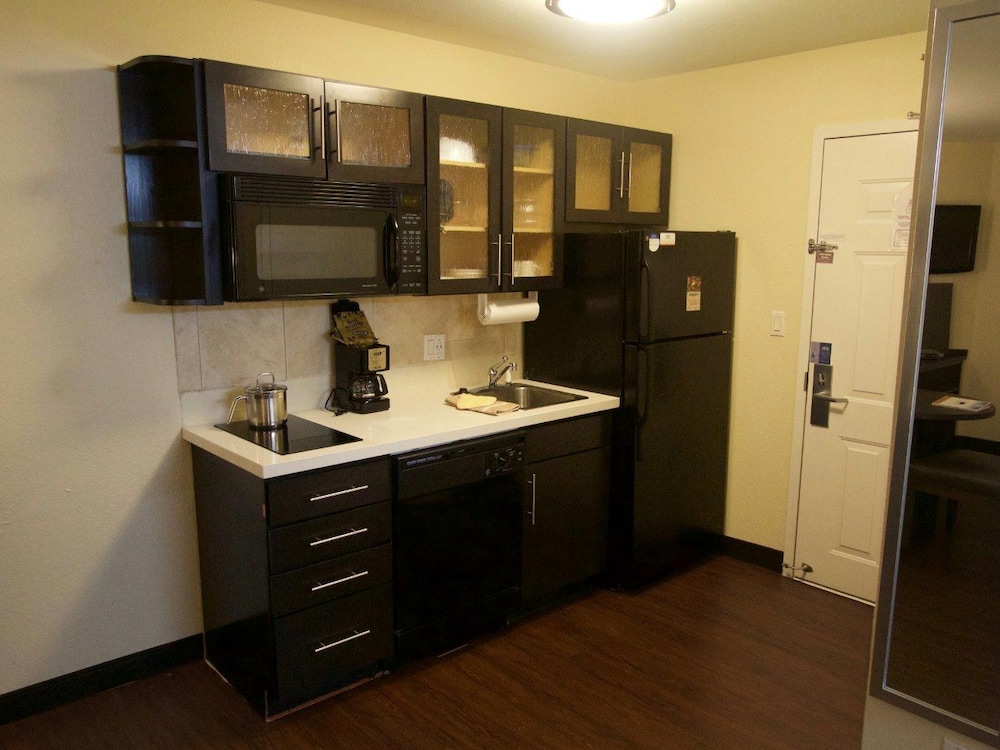 candlewood suites west little rock by ihg
