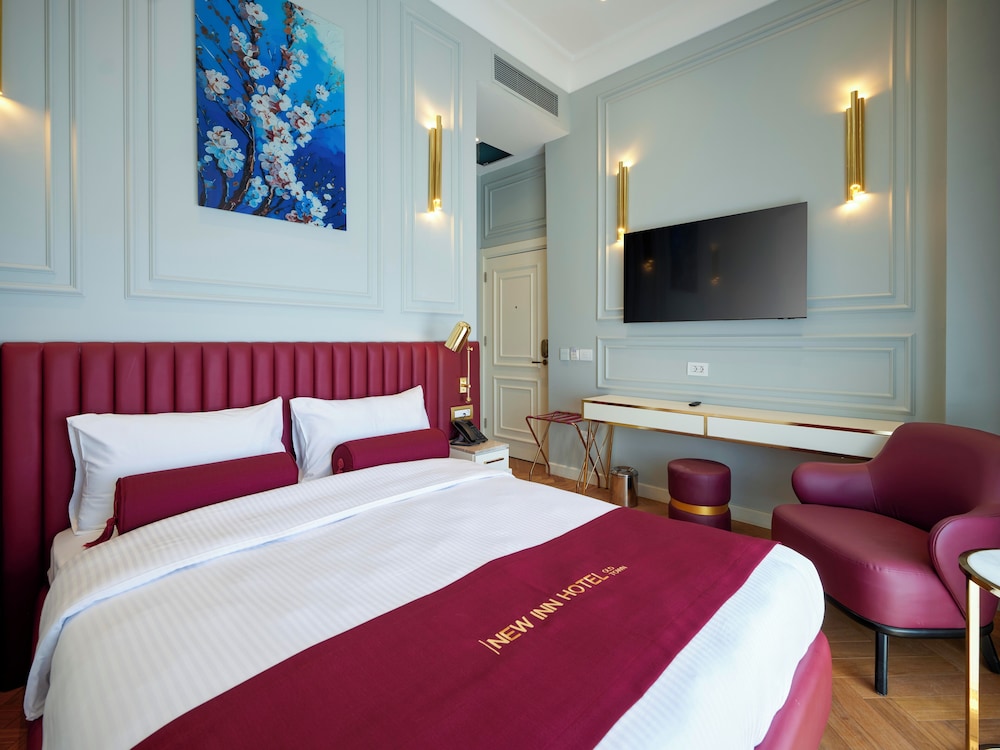 new inn hotel old town