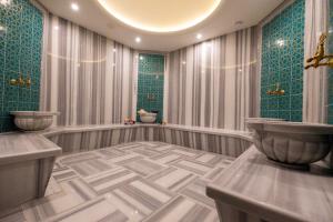 new inn hotel old town