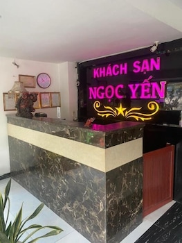 ngoc yen hotel by bay luxury