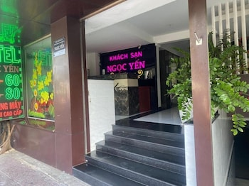 ngoc yen hotel by bay luxury