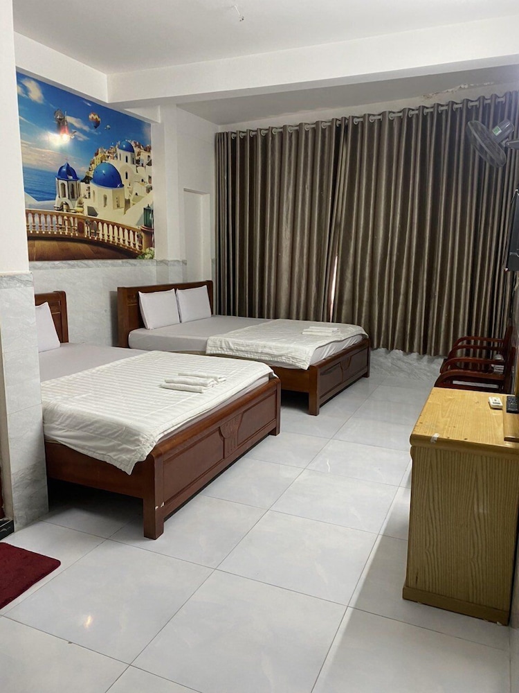ngoc yen hotel by bay luxury