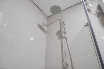 nice and comfort 1br at citralake suites apartment
