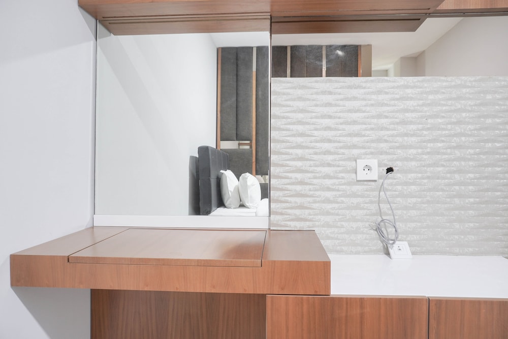 nice and comfort 1br at citralake suites apartment